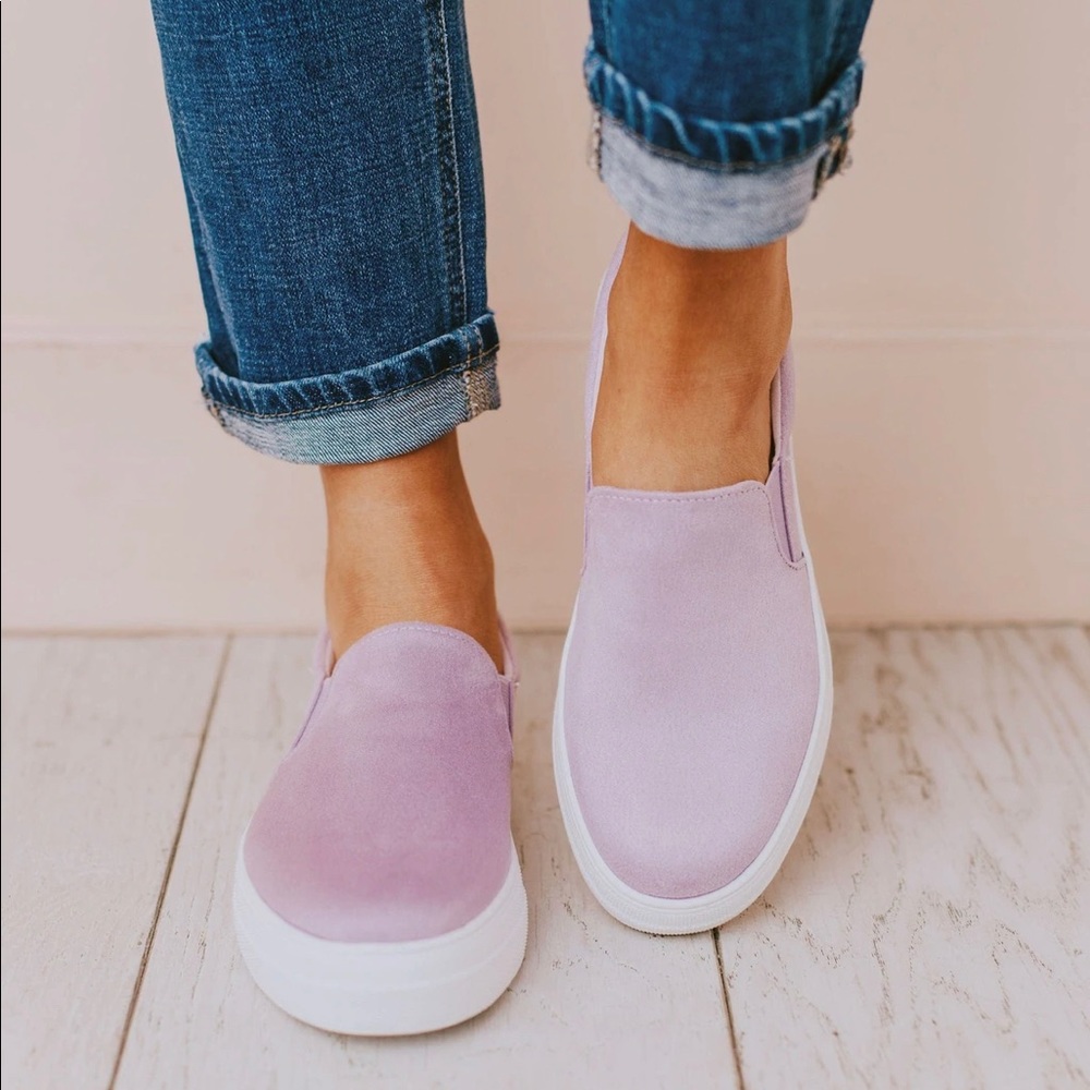 Soda Brand Hike Platform Sneakers. Light purple (lavender) size 8.5.